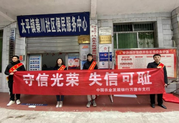 1677721834277064069.jpg 302-1.jpg